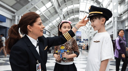 hijo viajar solo avion menores